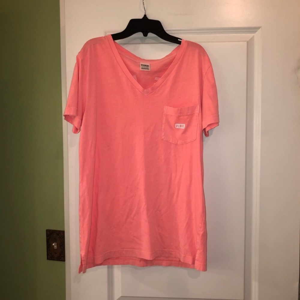 Pink tee